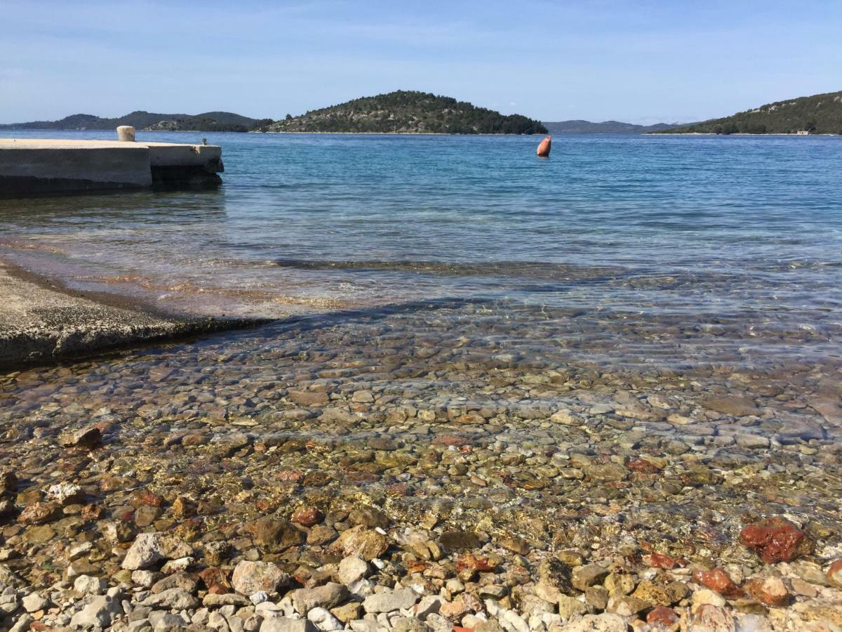 Ina By The Sea Apartment Luka  ภายนอก รูปภาพ