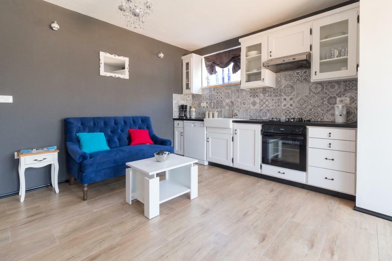 Ina By The Sea Apartment Luka  ภายนอก รูปภาพ