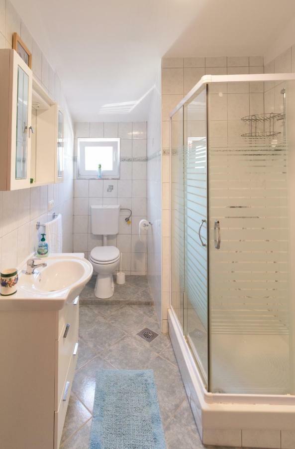 Ina By The Sea Apartment Luka  ภายนอก รูปภาพ